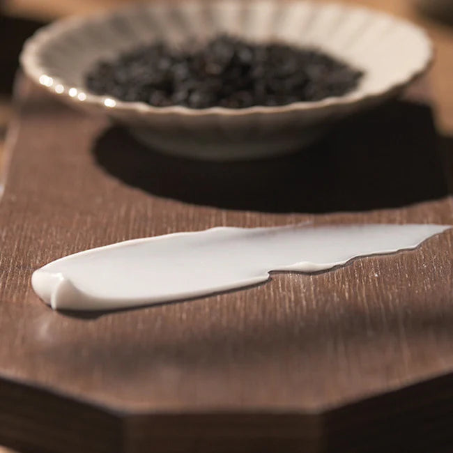 Pyunkang Yul - Black Tea Enriched Cream