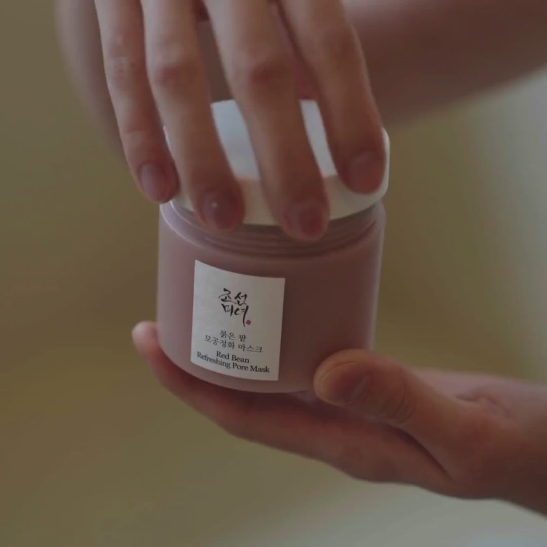 Load video: BEAUTY OF JOSEON - Red Bean Refreshing Pore Mask